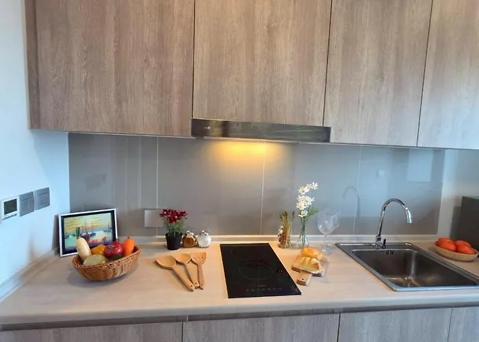 Modiz Modiza Sukhumvit R1 Апартаменты Бангкок